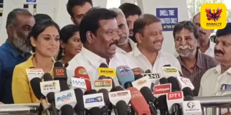 “நான் அரசுப் பள்ளியில் படித்தவன்” – ராகுல் காந்தி பேச்சு மொழிபெயர்ப்பு சர்ச்சை குறித்து செல்வப்பெருந்தகை விளக்கம்!