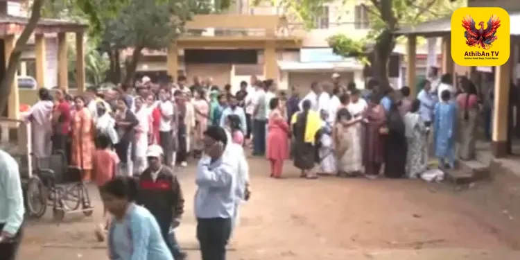 கேரளம், அசாம், புதுச்சேரி சட்டப்பேரவை தேர்தல்: இன்னும் சற்று நேரத்தில் தொடங்குகிறது வாக்கு எண்ணிக்கை!