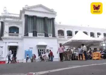 தமிழகத்தில் அதிரடி: 11 ஐஏஎஸ் அதிகாரிகள் பணியிட மாற்றம்! – தலைமைச் செயலாளர் சாய்குமார் உத்தரவு