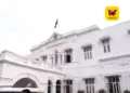 கரூர் துயரச் சம்பவம்: தவெக நிர்வாகிகள் மீது வழக்குப் பதிவு செய்த ஆய்வாளர் மணிவண்ணன் உட்பட 19 போலீசார் கூண்டோடு இடமாற்றம்!