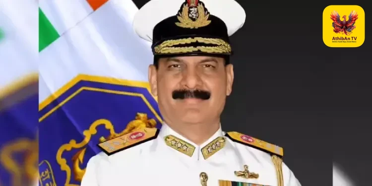 “நாடு அழைத்தபோதெல்லாம் கடற்படை கடமையைச் சிறப்பாகச் செய்துள்ளது” – அட்மிரல் தினேஷ் திரிபாதி பெருமிதத்துடன் ஓய்வு!