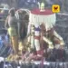 “கோவிந்தா… கோவிந்தா…” – மதுரை வைகை ஆற்றில் இறங்கினார் கள்ளழகர்: லட்சக்கணக்கான பக்தர்கள் பக்தி பரவசத்துடன் தரிசனம்!