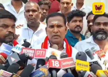 “முதலமைச்சர் ஆன்மீகவாதியாக இருப்பதை விட தேசியவாதியாக இருக்க வேண்டும்” – புதுச்சேரி அமைச்சரவை தாமதம் குறித்து தவெக எம்.எல்.ஏ சாய் சரவணன் சாடல்!