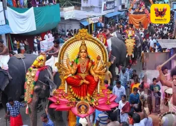 கூட்டாலுமூடு பத்ரேஸ்வரி அம்மன் கோவில் தென்வீதி ஆறாட்டு ஊர்வலம்: வானவேடிக்கை மற்றும் மேளதாளங்களுடன் கோலாகலம்