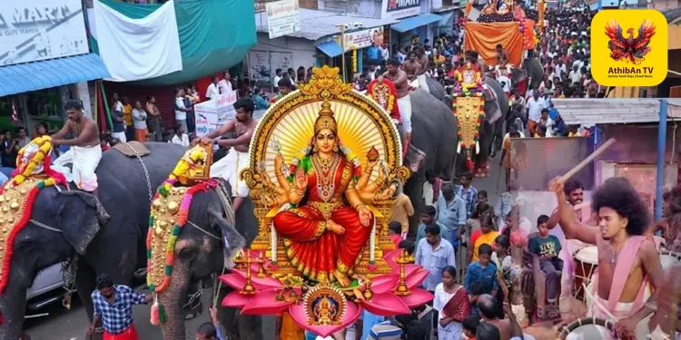 கூட்டாலுமூடு பத்ரேஸ்வரி அம்மன் கோவில் தென்வீதி ஆறாட்டு ஊர்வலம்: வானவேடிக்கை மற்றும் மேளதாளங்களுடன் கோலாகலம்