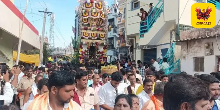 கெலமங்கலம் பட்டாளம்மன் கோவில் தேர்த்திருவிழா கோலாகலம்: திரளான பக்தர்கள் பங்கேற்பு!
