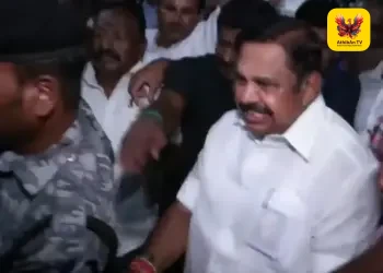 கோவையிலிருந்து சென்னை புறப்பட்டார் எடப்பாடி பழனிசாமி: தமிழக அரசியல் நிலவரங்களுக்கு மத்தியில் அவசரப் பயணம்!