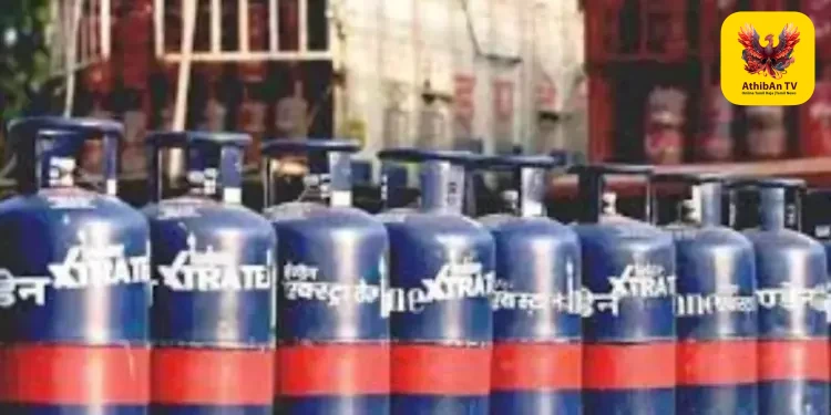 வணிக சிலிண்டர் விலை மீண்டும் ரூ.46 உயர்வு: ஹோட்டல் உரிமையாளர்கள் அதிர்ச்சி – வீட்டு உபயோக சிலிண்டர் விலையில் மாற்றமில்லை!