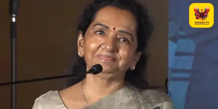 மக்களைக் காக்க வந்த புதிய அரசு மண்ணையும் மரத்தையும் காப்பாற்றும்: ஷோபா சந்திரசேகர் பெருமிதம்