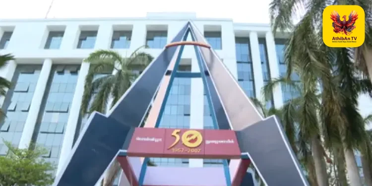 மின்வாரிய தலைமையகத்தில் 18 ஹார்டு டிஸ்க்குகள் திருட்டு: ரகசிய தரவுகளை அழிக்க சதியா என போலீஸ் விசாரணை!