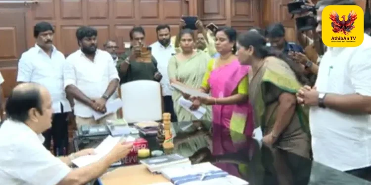 அமைச்சர் ஆனந்த் மற்றும் முன்னாள் எம்.எல்.ஏ-க்கள் மீது குதிரை பேர புகார்: சிபிஐ விசாரணை கோரி உச்ச நீதிமன்றத்தில் மனு