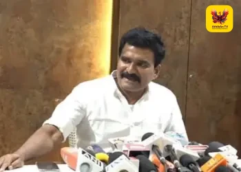 திருப்பரங்குன்றம் மலையில் தீபம் ஏற்றக் கோரி அமைச்சர் நிர்மல்குமாரிடம் கிராம மக்கள் நேரில் மனு!