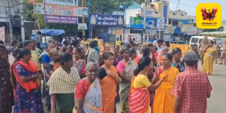 மண்ணச்சநல்லூர் அருகே பரபரப்பு: டாஸ்மாக் கடைகளை மூட வலியுறுத்தி பெண்கள் திரண்டு அதிரடி போராட்டம்!