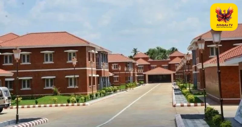 ஸ்ரீரங்கம் யாத்ரி நிவாஸ்” பெயரில் போலி இணையதளம்: பக்தர்களிடம் லட்சக்கணக்கில் மோசடி – குற்றவாளிகளைத் தேடும் சைபர் க்ரைம்!