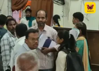 தமிழகத்தின் 32 சார்பதிவாளர் அலுவலகங்களில் விசி அண்ட் ஏசி சோதனை: ரூ.37.75 லட்சம் பறிமுதல்!
