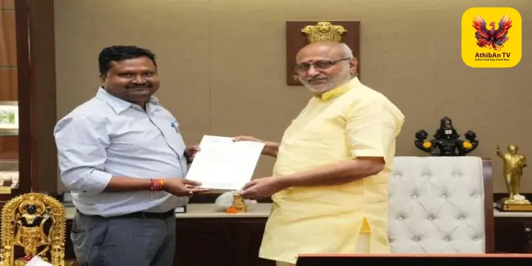 மேற்குவங்கத்தில் மம்தாவுக்கு அடுத்தடுத்து பேரதிர்ச்சி: திரிணாமுல் காங்கிரஸ் கட்சியின் 3-ஆவது எம்பி பிரகாஷ் சிக் பராக் அதிரடி ராஜினாமா!