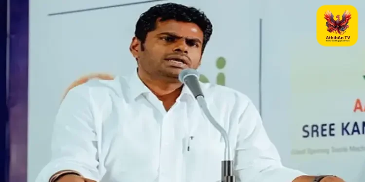 பாஜகவிலிருந்து விலகிய அண்ணாமலை சென்னை வருகை: விமான நிலையத்தில் ஆதரவாளர்கள் உற்சாக வரவேற்பு