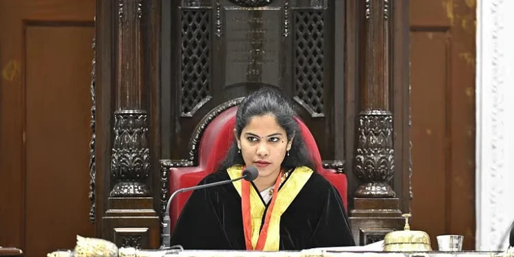 Mayor Priya lodges complaint with Police Commissioner.