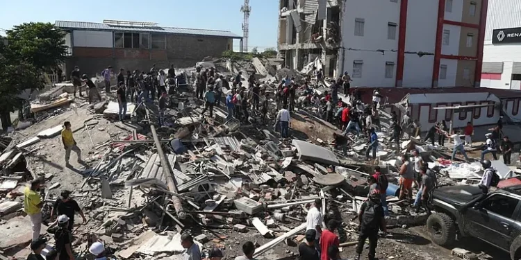 Massive earthquake in Colombia