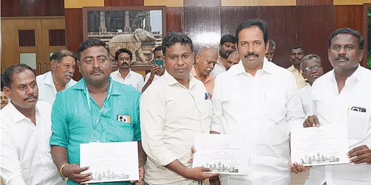 Minister Rajesh Kumar