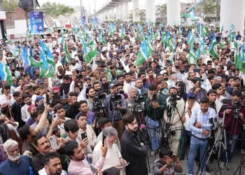 Protests across Pakistan condemning the hike in wheat and petrol prices.