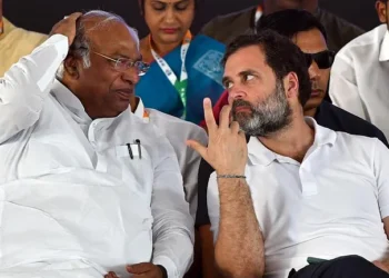 Rahul and Kharge boycott Independence Day celebrations for the second time.
