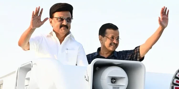 Stalin and Kanimozhi extend birthday wishes to Kejriwal. Stalin and Kanimozhi extend birthday wishes to Kejriwal.